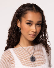 Load image into Gallery viewer, Pendant Paradox - Black