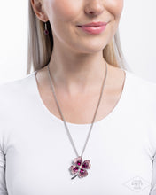 Load image into Gallery viewer, Four Leaf Fashion - Pink