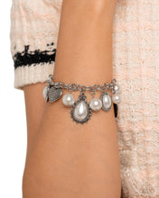 Load image into Gallery viewer, Pearly Pact - Complete Look