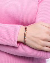 Load image into Gallery viewer, Fitting Room Fashion - Complete Look