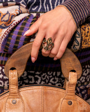 Load image into Gallery viewer, Fleur de Lis - Gold