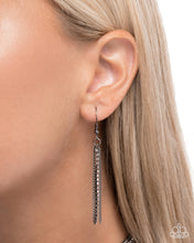 Load image into Gallery viewer, Twisted Tapestry - Black