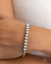 Load image into Gallery viewer, Dandy Dance - Blue