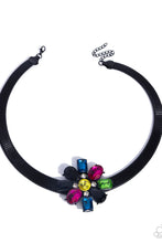 Load image into Gallery viewer, Forward Florals - Black