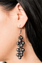 Load image into Gallery viewer, The Kellyshea - Simply Sparkle with Rebecca