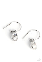 Load image into Gallery viewer, Teardrop Tassel - White