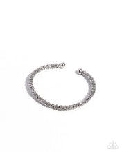 Load image into Gallery viewer, Twisted Trenchant - Silver
