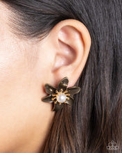 Load image into Gallery viewer, Well Established Whimsy - Brass
