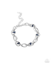 Load image into Gallery viewer, Light-Catching Leisure - Blue
