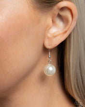 Load image into Gallery viewer, Regency Era - Red
