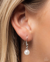 Load image into Gallery viewer, Pearl Pace - White
