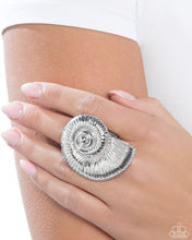 Load image into Gallery viewer, Shipwrecked Shell - Silver
