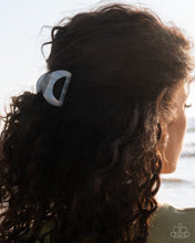 Load image into Gallery viewer, Striped Shopaholic - Multi Claw Clip
