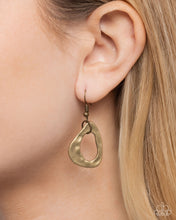 Load image into Gallery viewer, Triangle Triumph - Brass
