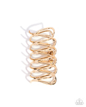Load image into Gallery viewer, Scalloped Showstopper - Gold Claw Clip
