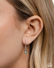 Load image into Gallery viewer, Fierce Feather - Green
