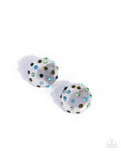 Load image into Gallery viewer, Celebratory Chic - Green
