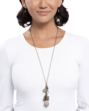 Load image into Gallery viewer, Purely Parisian - Brass
