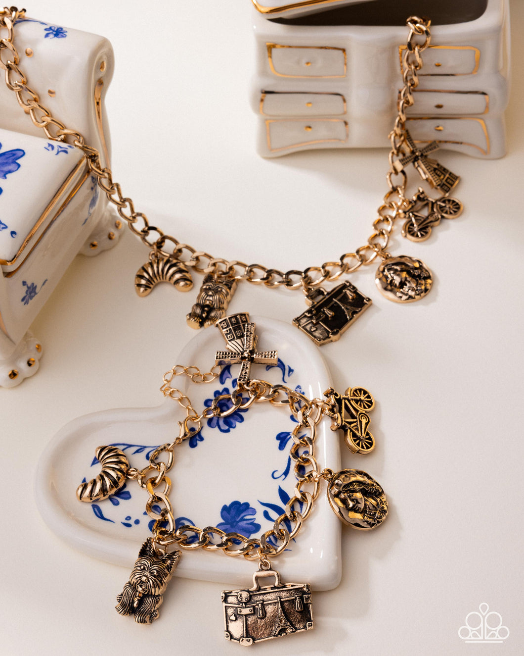 French Fashion - Gold