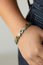 Load image into Gallery viewer, Metro Metalsmith - Brass
