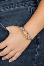 Load image into Gallery viewer, Tribal Trinket - Brown
