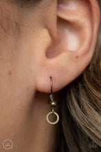 Load image into Gallery viewer, Keepin it Chic - Brass
