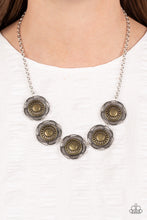 Load image into Gallery viewer, Desert Décor - Silver
